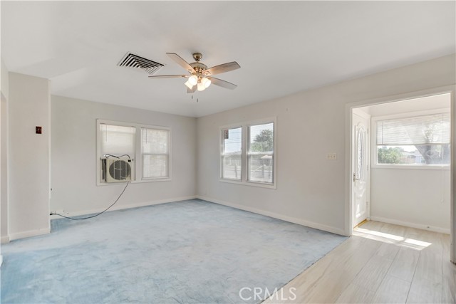 Detail Gallery Image 8 of 47 For 43517 7th, Lancaster,  CA 93535 - – Beds | – Baths