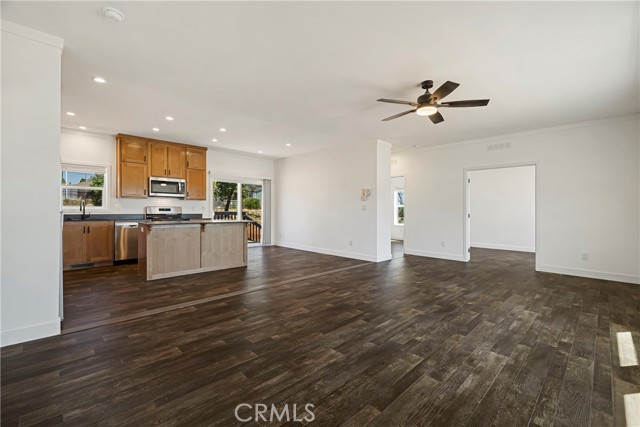 Detail Gallery Image 7 of 37 For 5620 Salida Cir, Paradise,  CA 95969 - 3 Beds | 2 Baths