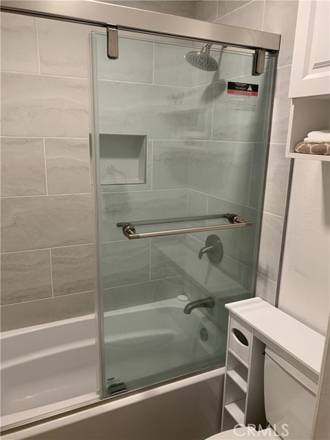 Detail Gallery Image 9 of 34 For 41 Fallingstar #28,  Irvine,  CA 92614 - 2 Beds | 2 Baths