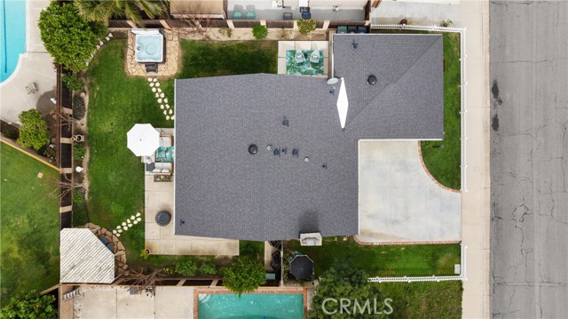 Detail Gallery Image 34 of 38 For 20851 Lancelot Ln, Huntington Beach,  CA 92646 - 4 Beds | 2 Baths