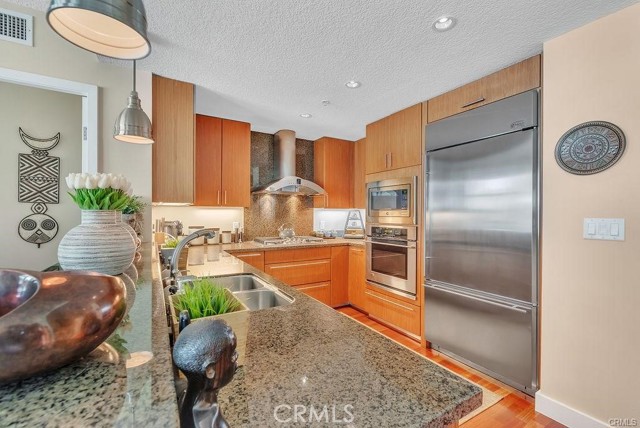 3141 Michelson, Irvine CA: https://media.crmls.org/medias/8791b66a-1c18-4518-b4dd-97882a51e925.jpg