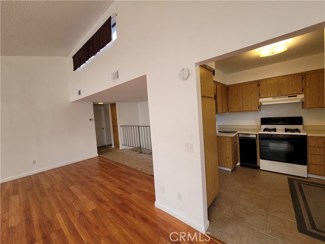 Image 2 for 1850 N Vineyard Ave #E, Ontario, CA 91764