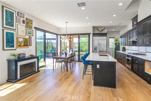 Detail Gallery Image 5 of 27 For 20724 W Beech Cir, Porter Ranch,  CA 91326 - 4 Beds | 3 Baths