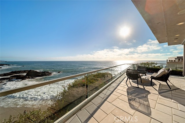 Detail Gallery Image 18 of 74 For 1907 Ocean Way, Laguna Beach,  CA 92651 - 4 Beds | 3/1 Baths