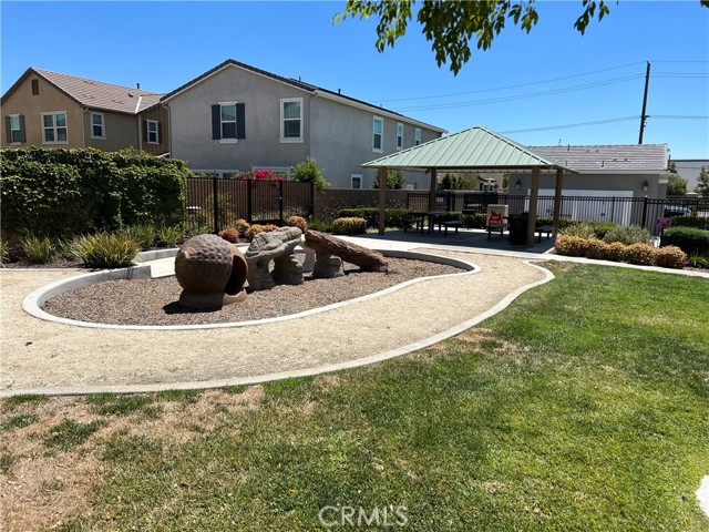 Detail Gallery Image 22 of 22 For 2061 E Sentinel Privado, Ontario,  CA 91764 - 4 Beds | 2/1 Baths