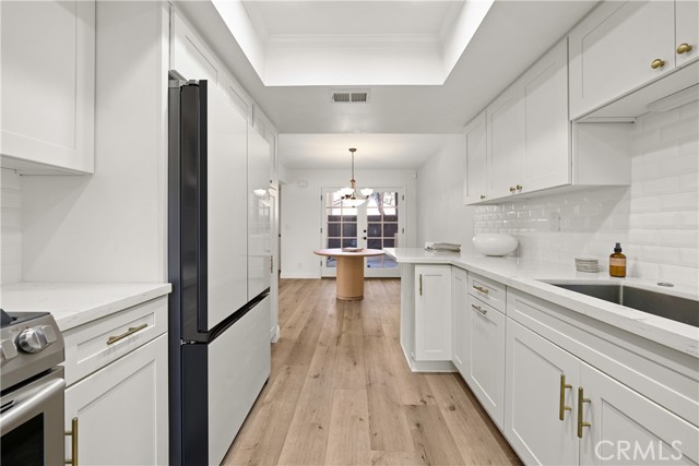 1202 Monte Sereno Drive, Thousand Oaks CA: https://media.crmls.org/medias/87951eaa-4330-4d88-9c18-85984499ee80.jpg
