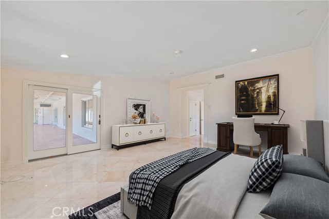 Detail Gallery Image 13 of 32 For 12521 Nedra, Granada Hills,  CA 91344 - 5 Beds | 4 Baths