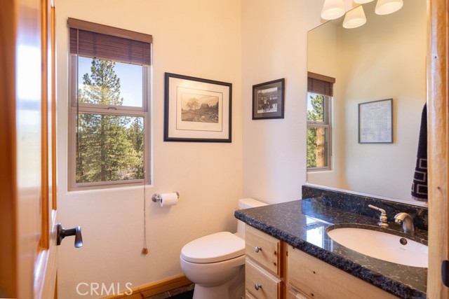 Detail Gallery Image 39 of 67 For 1046 Heritage, Big Bear City,  CA 92314 - 5 Beds | 4/1 Baths