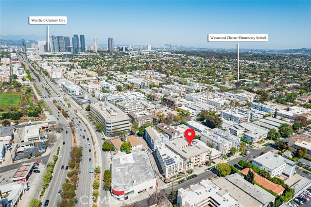 1828 Glendon Avenue, Los Angeles CA: https://media.crmls.org/medias/87960e1c-0ad8-4abd-8356-e1125942af15.jpg