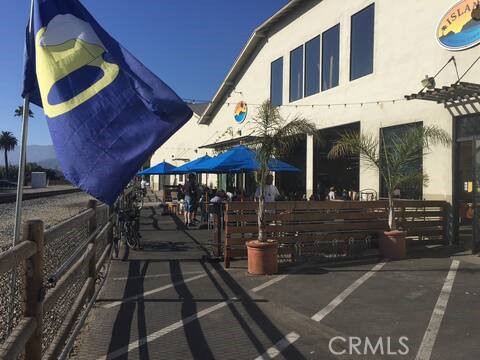 160 Ash Avenue, Carpinteria CA: https://media.crmls.org/medias/87968400-cac2-4a70-b090-1e44c5533962.jpg