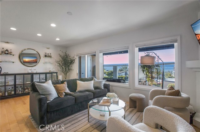Detail Gallery Image 21 of 55 For 24386 Vista Point Ln, Dana Point,  CA 92629 - 3 Beds | 2/1 Baths
