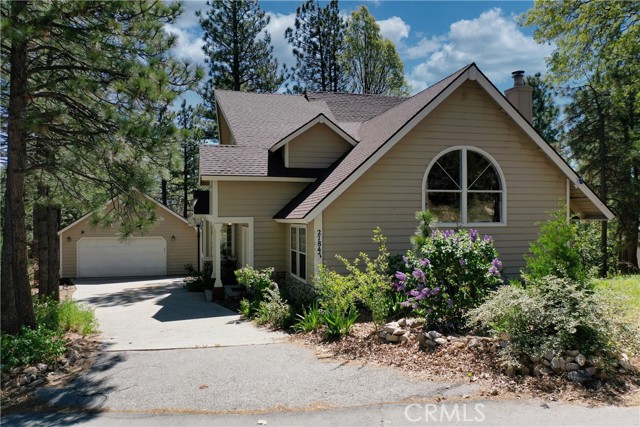 Detail Gallery Image 47 of 49 For 27847 St Bernard Ln, Lake Arrowhead,  CA 92352 - 3 Beds | 3 Baths
