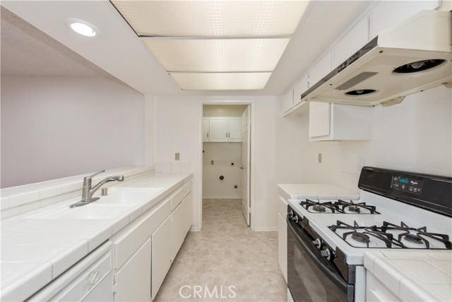 Detail Gallery Image 9 of 20 For 1704 Bridgeport, West Covina,  CA 91791 - 2 Beds | 2 Baths