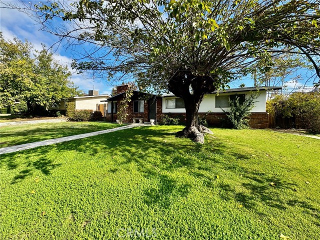 Detail Gallery Image 3 of 15 For 2901 Wenatchee, Bakersfield,  CA 93306 - 3 Beds | 2 Baths