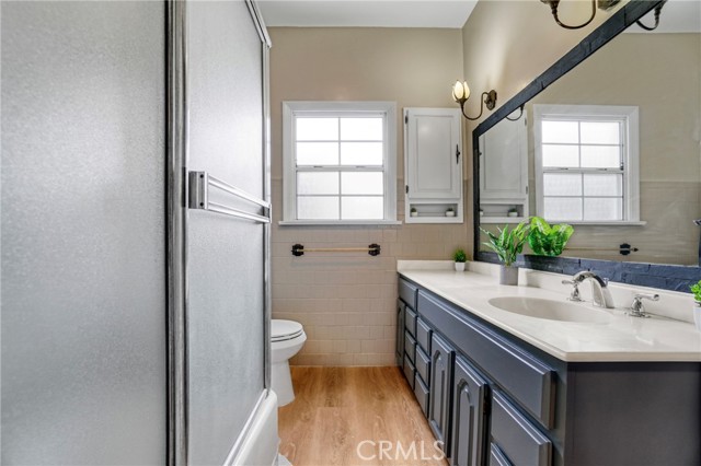 Detail Gallery Image 19 of 45 For 11290 Ivy Pl, Los Angeles,  CA 90064 - 3 Beds | 2 Baths