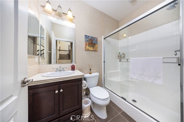 14939 Meadow Way, Eastvale CA: https://media.crmls.org/medias/8798d09b-4feb-4153-9659-7eb96ef40132.jpg