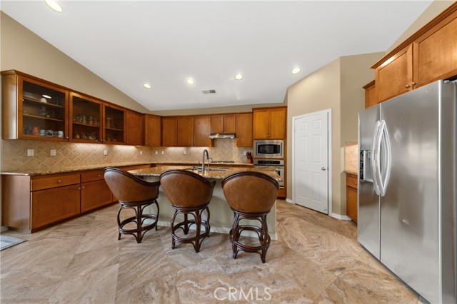 Detail Gallery Image 10 of 46 For 31686 Leather Wood, Winchester,  CA 92596 - 3 Beds | 3 Baths