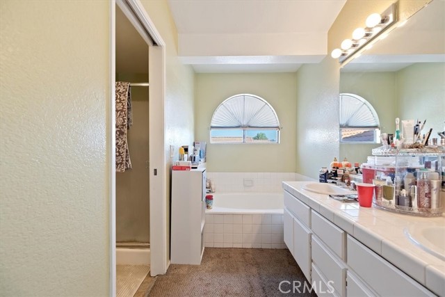 429 Colfax Circle, Corona CA: https://media.crmls.org/medias/8799fa10-6479-4679-97ab-dfdccae6953b.jpg