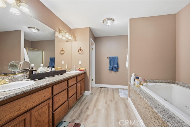 Detail Gallery Image 14 of 21 For 16031 44th, Clearlake,  CA 95422 - 3 Beds | 2 Baths