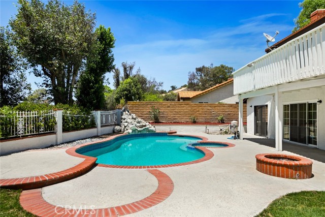 963 Dare Court, Diamond Bar CA: https://media.crmls.org/medias/879b13de-acf2-4811-a14a-446b250dc48a.jpg