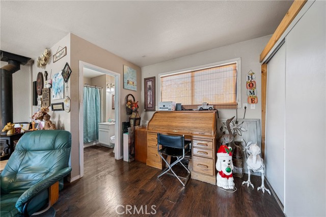 15000 Gray Pine Road, Lower Lake CA: https://media.crmls.org/medias/879bde2d-f956-423b-bee1-cd1eb5185ae8.jpg