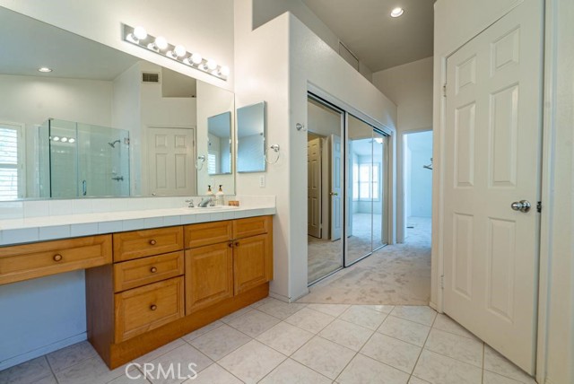 Detail Gallery Image 24 of 68 For 27327 Cheshire Ln, Valencia,  CA 91354 - 6 Beds | 3 Baths