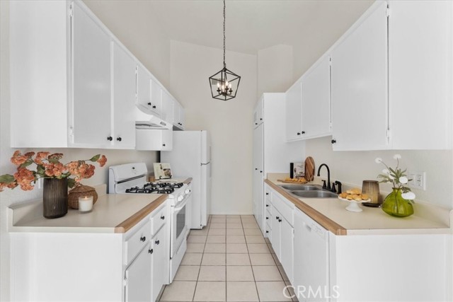 Detail Gallery Image 7 of 19 For 1800 E Old Ranch Rd #152,  Colton,  CA 92324 - 2 Beds | 2 Baths