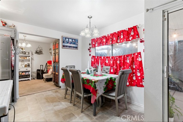 Detail Gallery Image 14 of 52 For 10729 Alton Ct, Adelanto,  CA 92301 - 4 Beds | 3 Baths