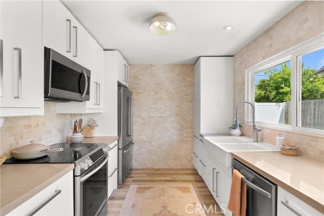 22352 Torino, Laguna Hills CA: https://media.crmls.org/medias/879f4b29-c00f-4155-b583-6df2c0aa4c55.jpg
