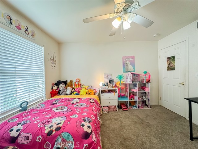 150 N River Circle, Oceanside CA: https://media.crmls.org/medias/879f4b66-df5a-4805-9600-726ec71c802f.jpg