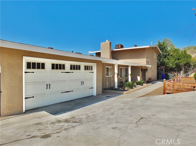 Detail Gallery Image 4 of 50 For 6570 Monte Vista Dr, San Bernardino,  CA 92404 - 2 Beds | 2 Baths