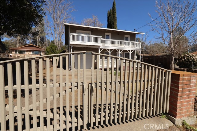 Detail Gallery Image 5 of 32 For 13526 Arrowhead Rd, Clearlake,  CA 95422 - 3 Beds | 2 Baths