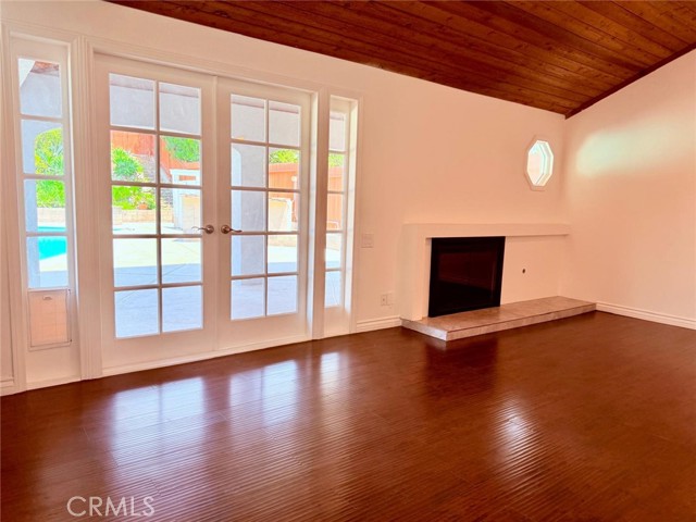 24811 Calle El Toro Grande, Lake Forest CA: https://media.crmls.org/medias/87a1c21e-7a5a-4d69-bf18-37400a8c3da7.jpg