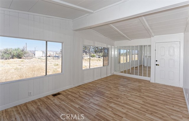 Detail Gallery Image 4 of 23 For 38869 Cholla Rd, Newberry Springs,  CA 92365 - 2 Beds | 2 Baths