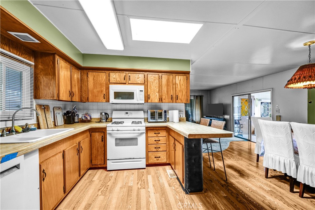 MLS #OC26130666 image #21
