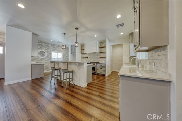 Detail Gallery Image 15 of 66 For 25904 Bear Valley, Tehachapi,  CA 93561 - 3 Beds | 2/1 Baths