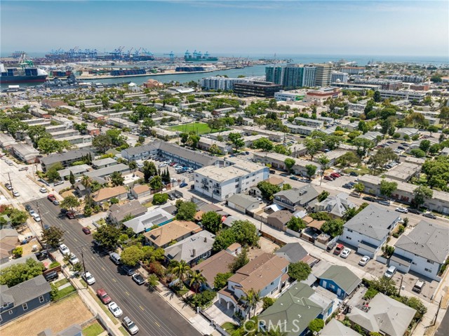 373 W Santa Cruz Street, San Pedro CA: https://media.crmls.org/medias/87a3a422-ea09-4dc3-a0fa-457748a1ea19.jpg