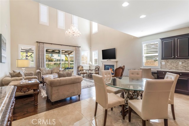 Detail Gallery Image 15 of 54 For 24824 Carbon, Valencia,  CA 91354 - 4 Beds | 3/1 Baths