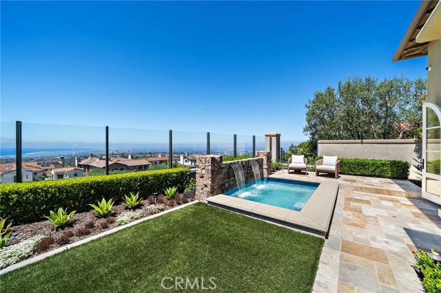 39 Sarteano Dr., Newport Coast CA: https://media.crmls.org/medias/87a5b402-3858-45aa-ab03-4c3eb8e12928.jpg