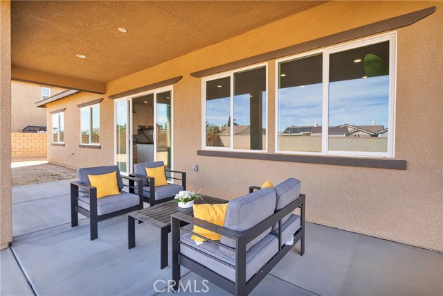 12958 Davona Dale Road Road, Apple Valley CA: https://media.crmls.org/medias/87a6e881-e055-47d7-b2a2-52c9f90bd0b8.jpg