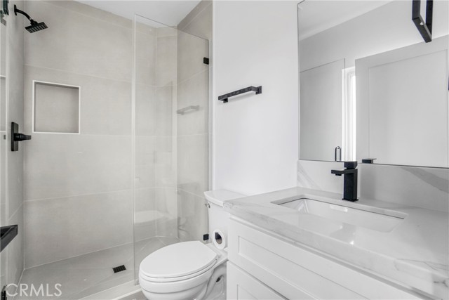 Detail Gallery Image 39 of 52 For 7909 Aldea Ave, Lake Balboa,  CA 91406 - – Beds | – Baths