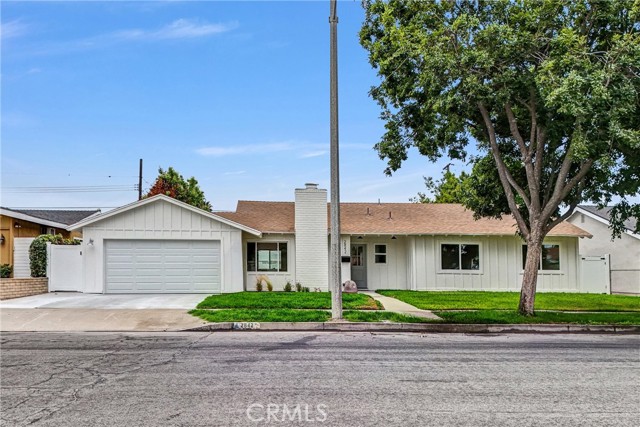 2842 E Virginia Avenue, Anaheim CA: https://media.crmls.org/medias/87a8fb0a-cdbd-4b0a-bafa-485a888aad87.jpg