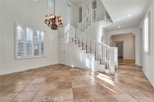 Detail Gallery Image 9 of 75 For 26839 Pinehurst Dr, Valencia,  CA 91355 - 3 Beds | 3 Baths