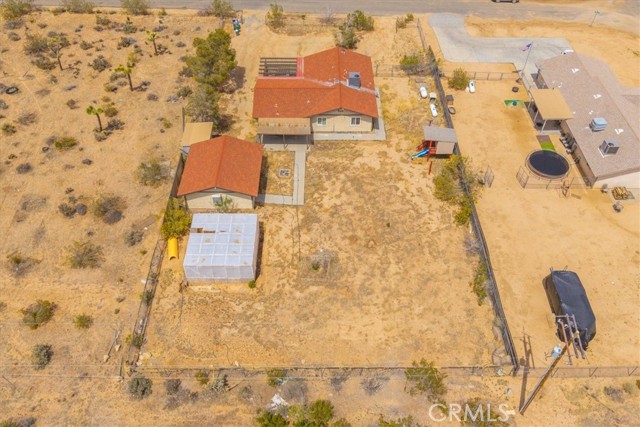 58331 Caliente Street, Yucca Valley CA: https://media.crmls.org/medias/87aa3360-3df7-45a1-b8fe-3128e21ccb4f.jpg