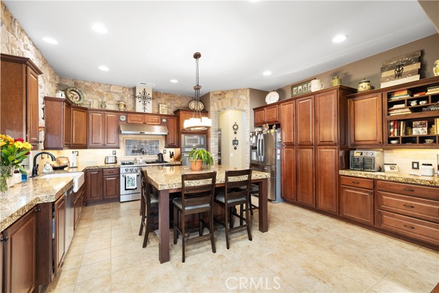 Detail Gallery Image 16 of 55 For 43856 Carentan, Temecula,  CA 92592 - 4 Beds | 2/1 Baths