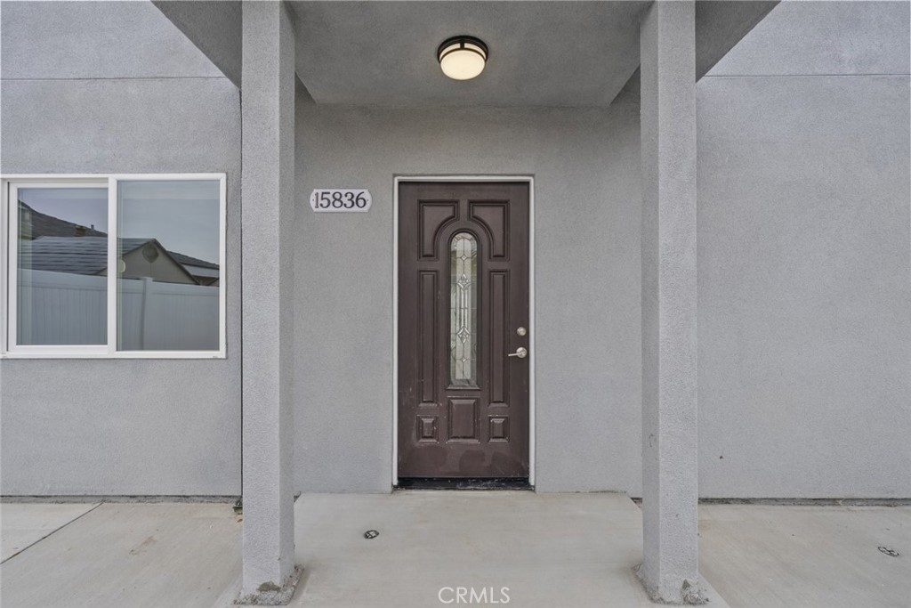 https://media.crmls.org/medias/87aa7568-fca5-44e6-9638-ccea94a68e22.jpg?preset=X-Large