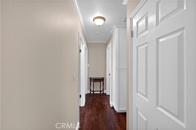 15291 Newcastle Lane, Huntington Beach CA: https://media.crmls.org/medias/87ab370d-4ff1-4ba7-a645-2d57e6755c84.jpg