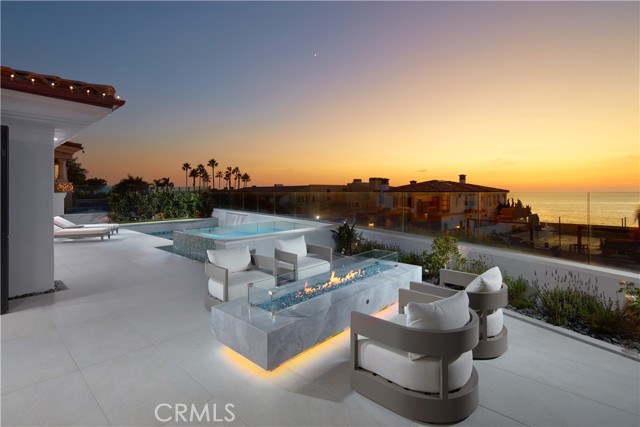 44 Ritz Cove Drive, Dana Point CA: https://media.crmls.org/medias/87ab3c3f-d53b-49a8-837c-5cdc01135d40.jpg