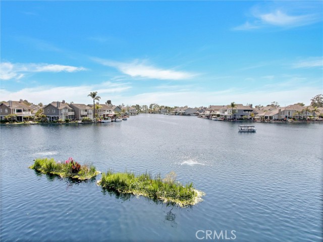 20472 Via Marwah, Yorba Linda CA: https://media.crmls.org/medias/87ac2491-93ba-401d-b679-0f4c4b4fe48b.jpg