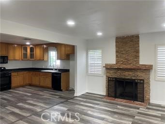 Detail Gallery Image 8 of 16 For 22029 Covello, Canoga Park,  CA 91303 - 3 Beds | 2 Baths